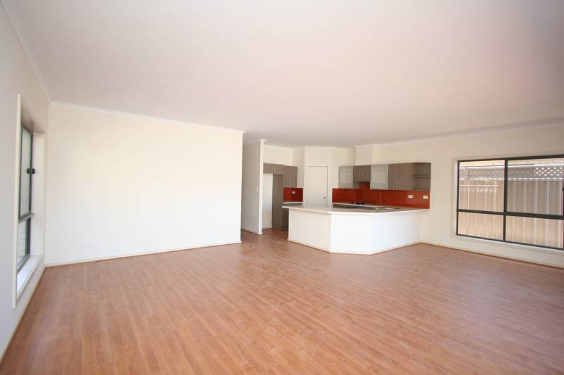 Your Care Free Lifestyle Awaits Picture 3