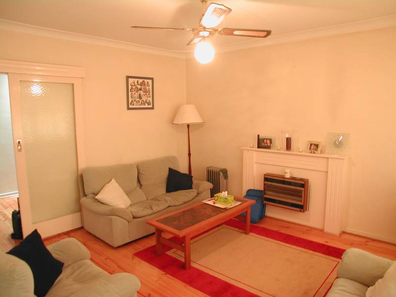 Lovely Unit in a quiet group. Picture Lovely Unit in a quiet group. Picture