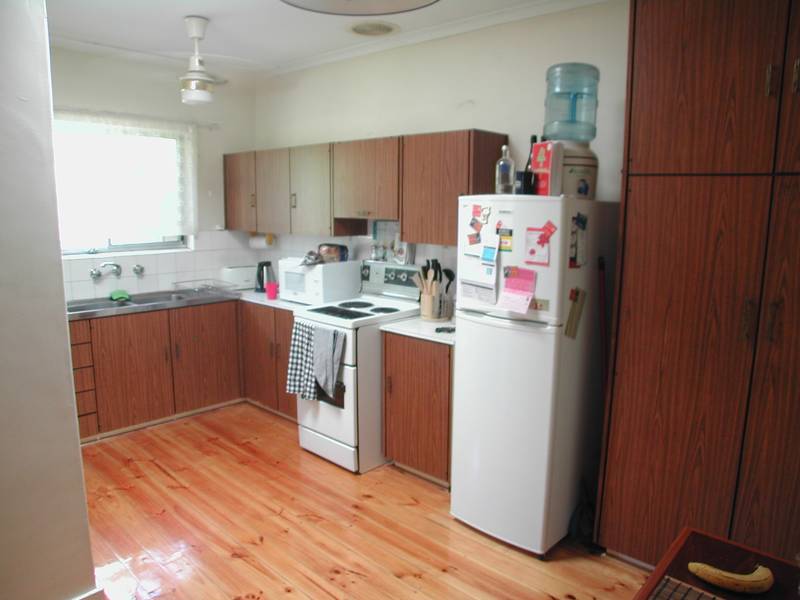 Lovely Unit in a quiet group. Picture Lovely Unit in a quiet group. Picture