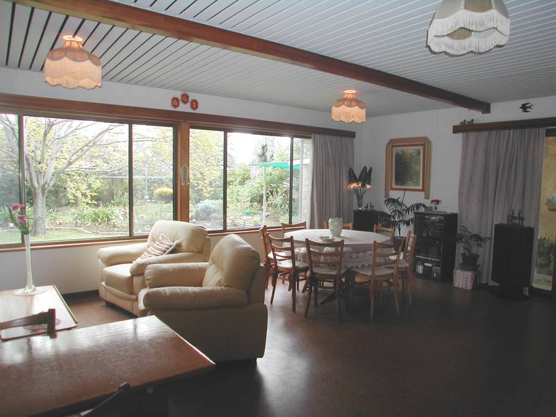 POSITIONED PERFECT - SUB DIVISION POTENTIAL Picture 2