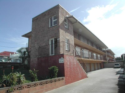 Unit By The Seaside Picture