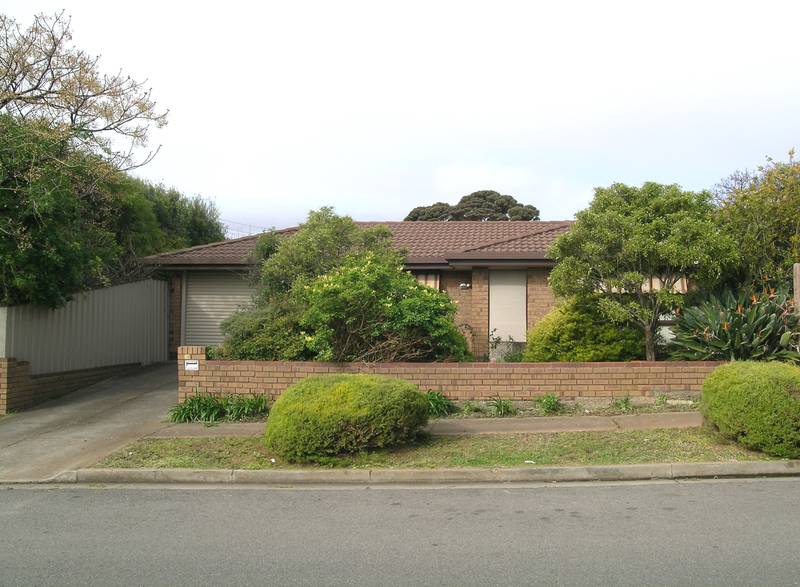 A Touch of Character and Positioned Perfectly! Picture 1