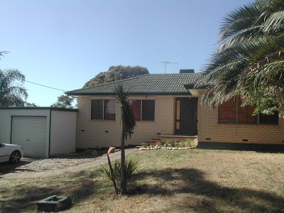 Relax by the Pool! Picture