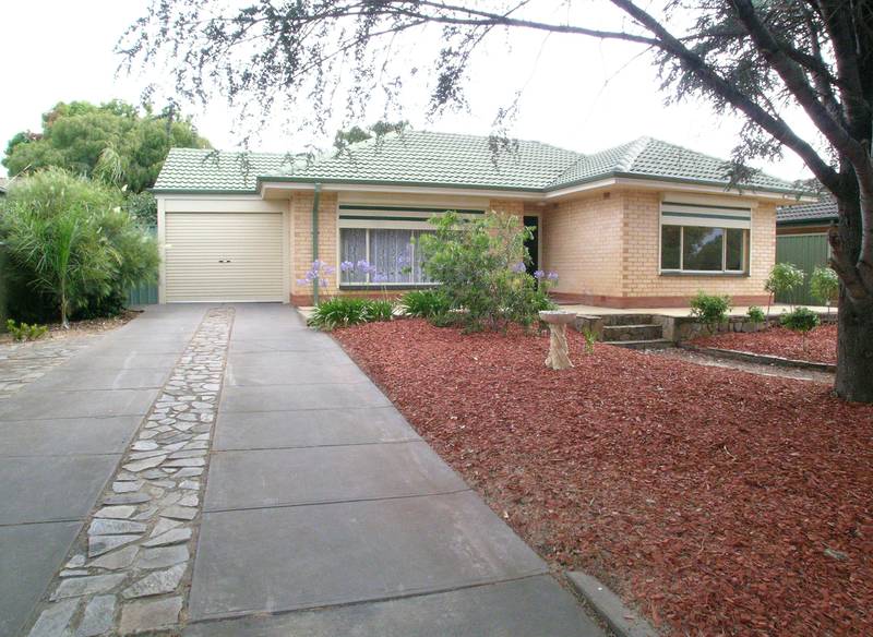 Versatile Family Living Picture 1