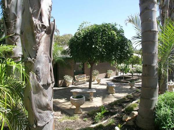 Simply Move In And Enjoy Picture 2