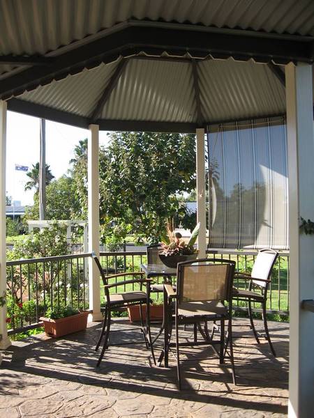 Country Style Living at its best Picture 2