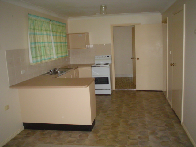 Much Bigger Than it Looks - South Dubbo Location Picture 3