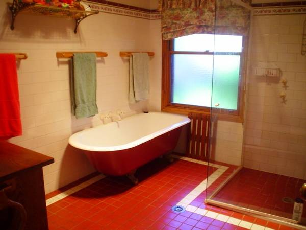 Peaceful Haven / Need More Space Picture