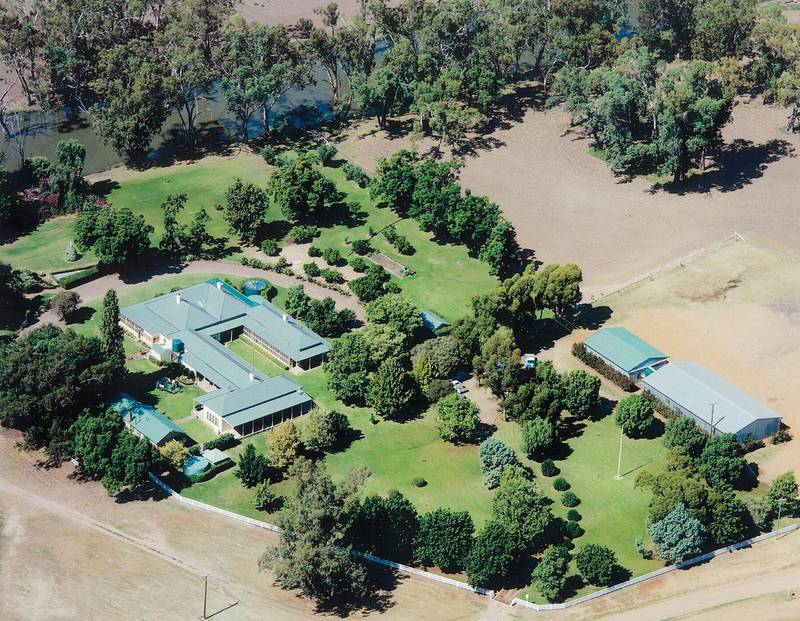 New South Wales Pastoral Company offer at Public Auction their Famous Property Picture 1