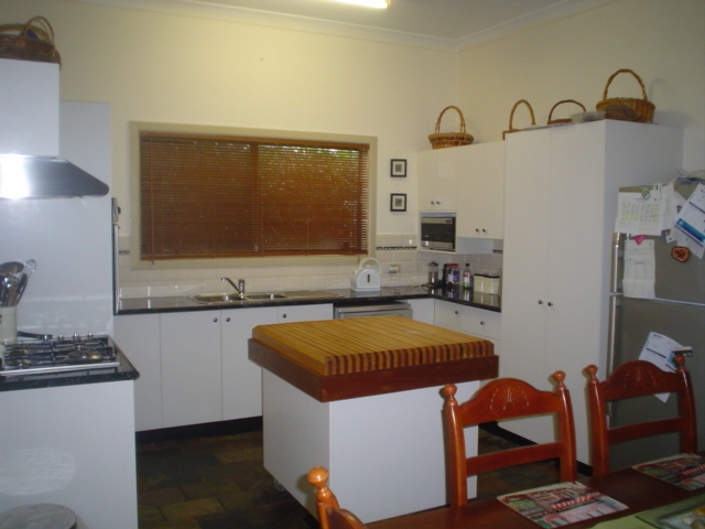 Great First Home / South Location Picture 2