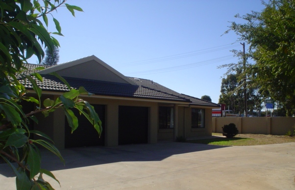 Throw away the keys Picture 1