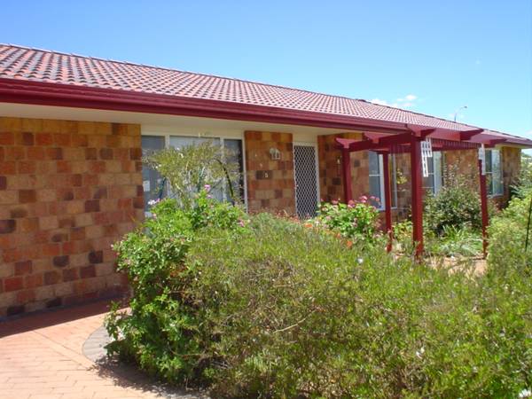 493 Wheelers Lane Picture 1