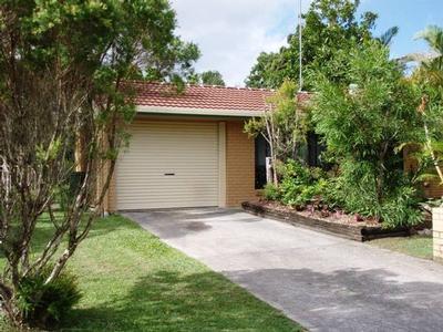 ENTRY MARKET BUYING - IDEAL INVESTMENT OR FAMILY HOME Picture