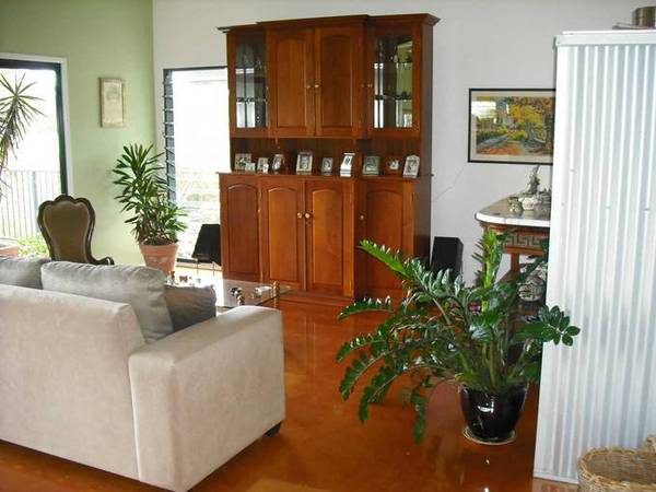 ARCHITECTUAL LIVING Picture ARCHITECTUAL LIVING Picture