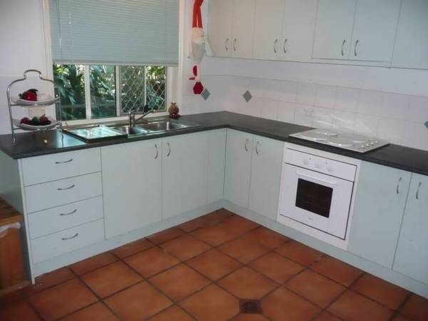 MY OWNER IS LEAVING ME! Picture 2