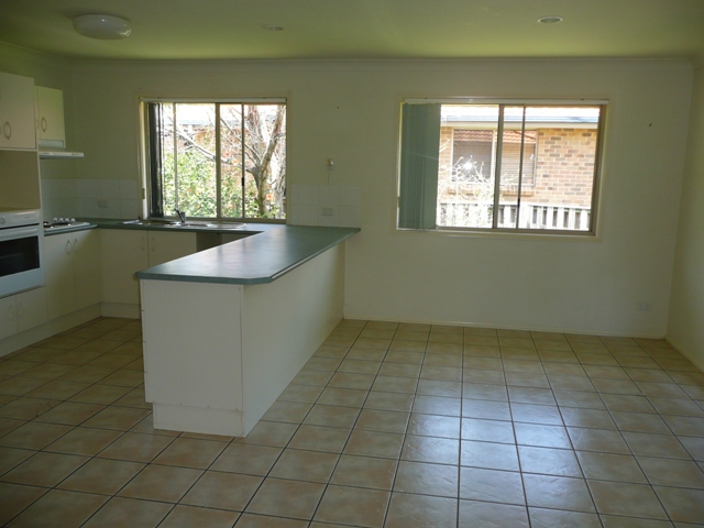 LOOK NO FURTHER Picture