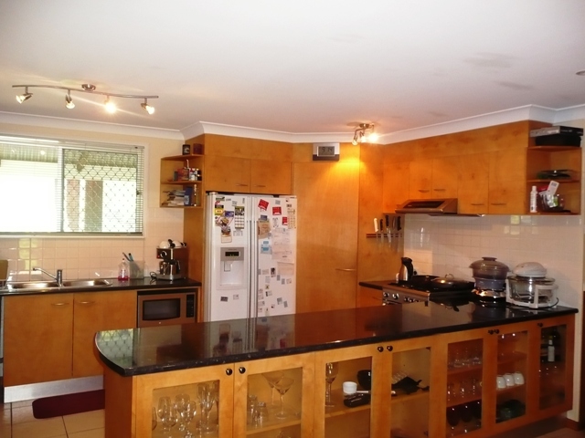 WHEN ONLY THE BEST WILL DO Picture 2