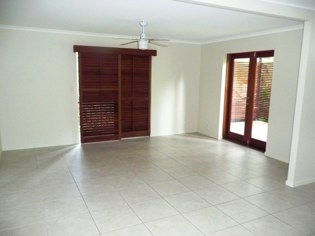 COOL & RENOVATED Picture 3