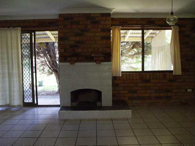 ATTENTION FIRST HOME BUYERS & INVESTORS Picture 3