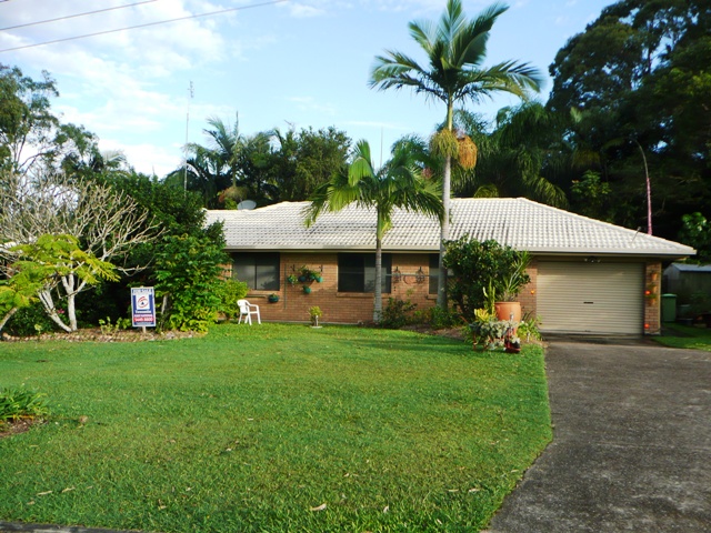 DOUBLE BLOCK ON TWO TITLES IN OLD TEWANTIN Picture 1