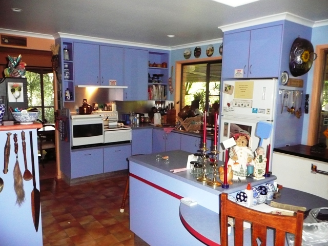 DOUBLE BLOCK ON TWO TITLES IN OLD TEWANTIN Picture 3