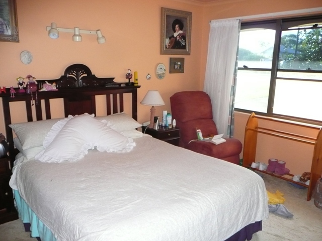 DOUBLE BLOCK ON TWO TITLES IN OLD TEWANTIN Picture 2