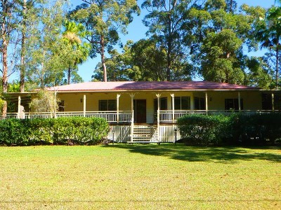 CAPTIVATING LIFESTYLE Picture CAPTIVATING LIFESTYLE Picture