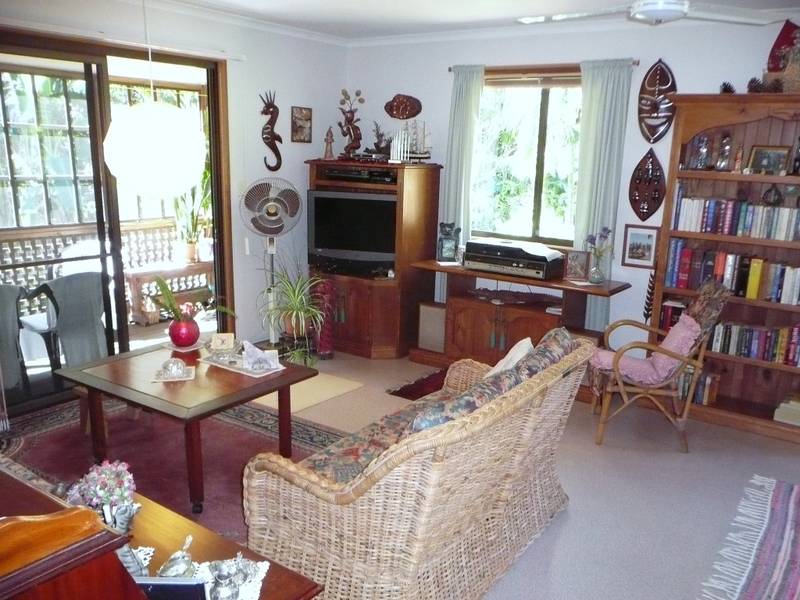 What a Little Beautie! Picture 2