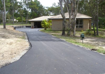 QUIET LOCATION Picture