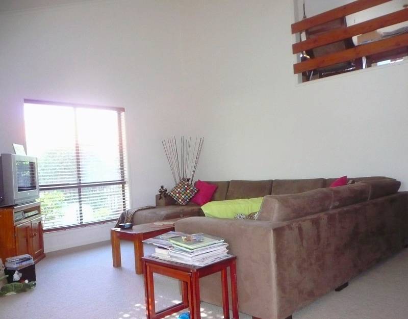 LISTEN TO THE OCEAN FROM OWN BACK YARD Picture 2