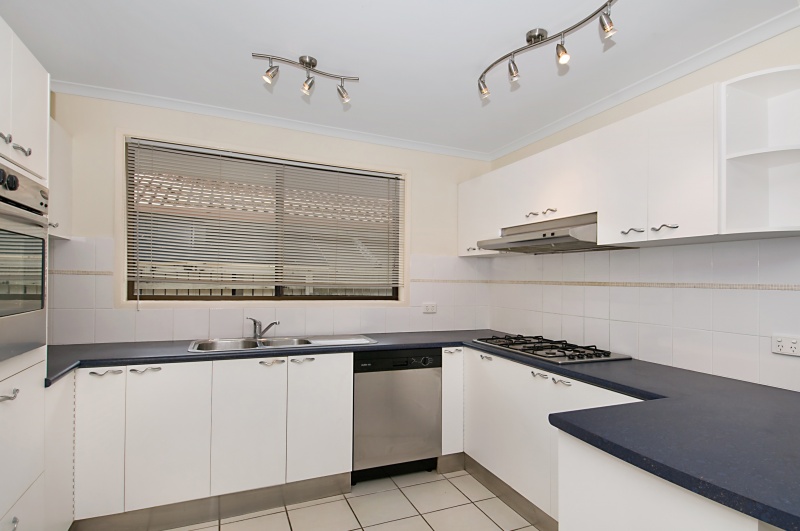 AUCTION - OLD TEWANTIN BEAUTY OPEN SAT 28th NOV 10-11:00AM Picture 3