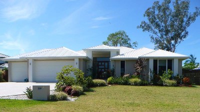 A HOME OF GRAND PROPORTIONS Picture A HOME OF GRAND PROPORTIONS Picture