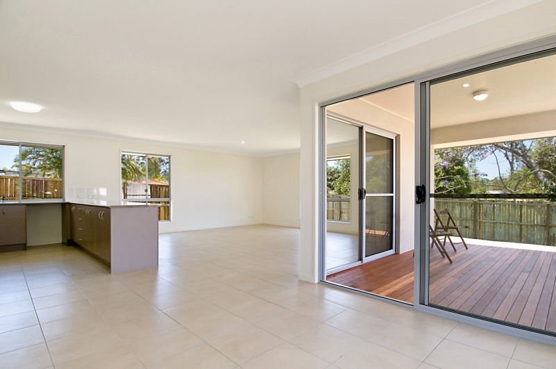 SELECT AREA OF OLD TEWANTIN- Picture 3