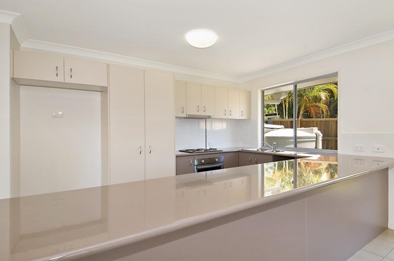 SELECT AREA OF OLD TEWANTIN- Picture 2