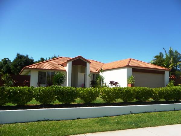 EVERYTHING FOR YOUR NOOSA LIFESTYLE Picture 1