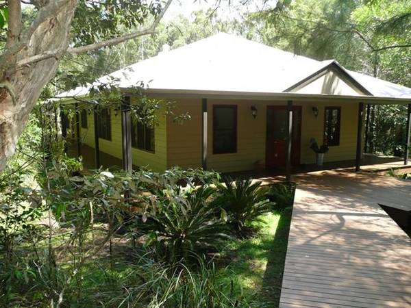 PEACE AND PARADISE Picture 2