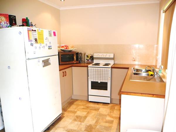 FANTASTIC ENTRY LEVEL BUYING Picture 2