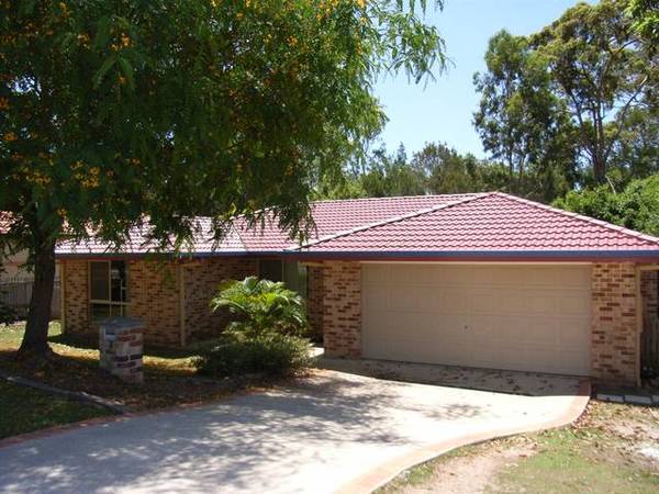 TEWANTIN & NOOSAVILLE'S BEST BUY Picture 1