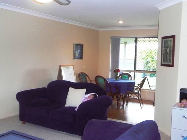 ONE OF NOOSA OUTLOOKS BEST BUYS Picture 3