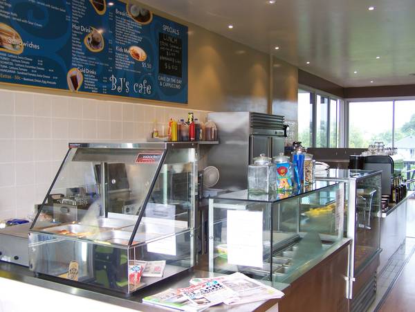 Coffee Shope for Lease - Hope Island Picture 3