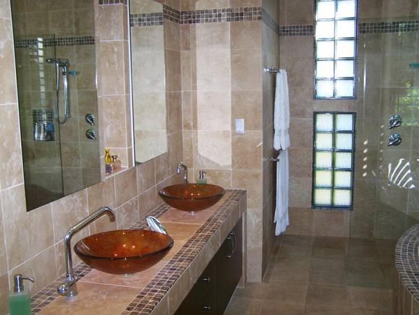 Canal Home With Hope Island Golf Club Membership Picture 3