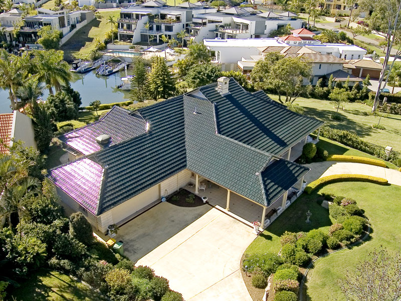 ICONIC CANAL HOME Picture 3