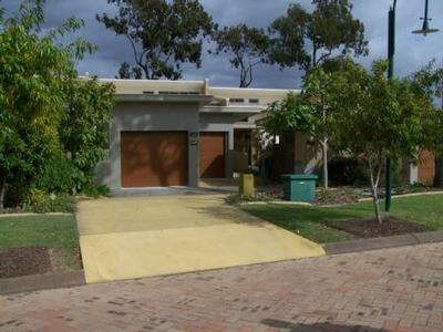 ELEVATED TOWNHOUSE WITH WATER VIEWS Picture ELEVATED TOWNHOUSE WITH WATER VIEWS Picture