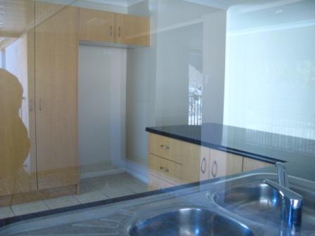 Massive Price Cut. Picture 3