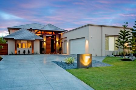 SOPHISTICATED, CONTEMPORARY DESIGN AND SUPERB QUALITY Picture 3