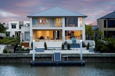 SOPHISTICATED, CONTEMPORARY DESIGN AND SUPERB QUALITY Picture