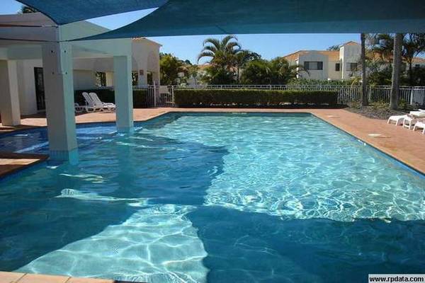 Modern Villa in Great Complex Furnished Picture 1