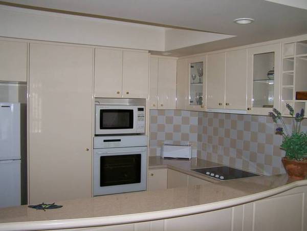 Modern Villa in Great Complex Furnished Picture 2