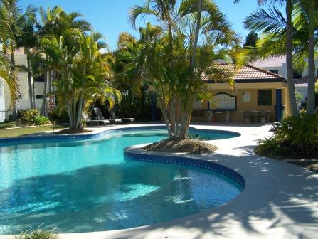 Instructions are to Sell - Be Quck, Won't Last Picture 2