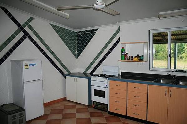 Dundee Beach Home Picture 3